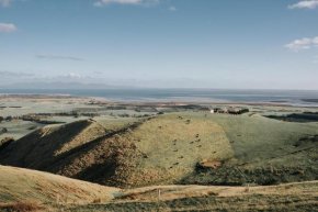 One Tree Hill Wilson prom and Ocean views, Toora